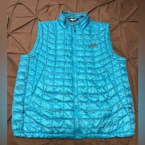 North Face Men’s ThermoBall Vest Turquoise/Large